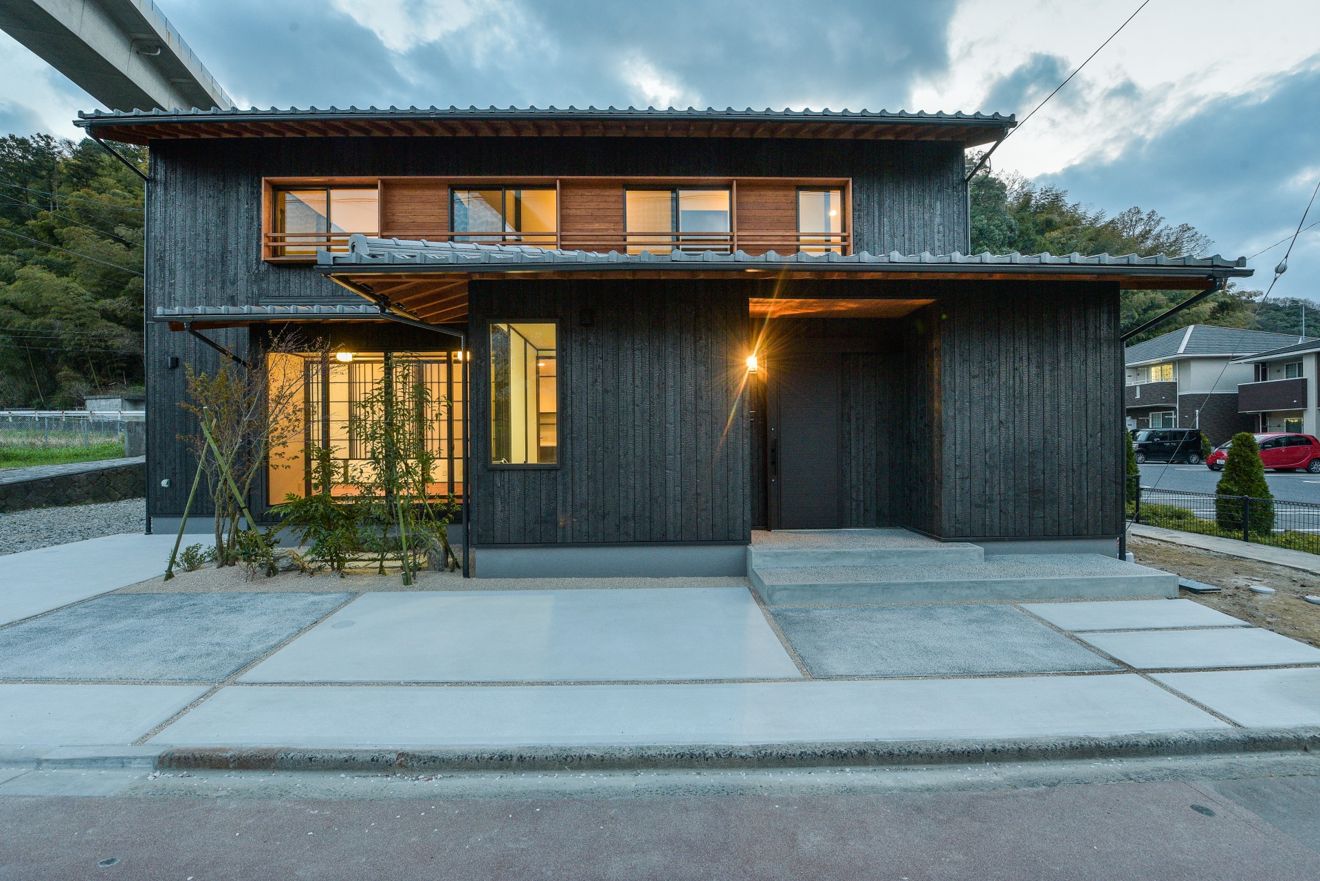 桜を眺める家 外観 島根県の新築 ハウスメーカー情報サイト ピース島根