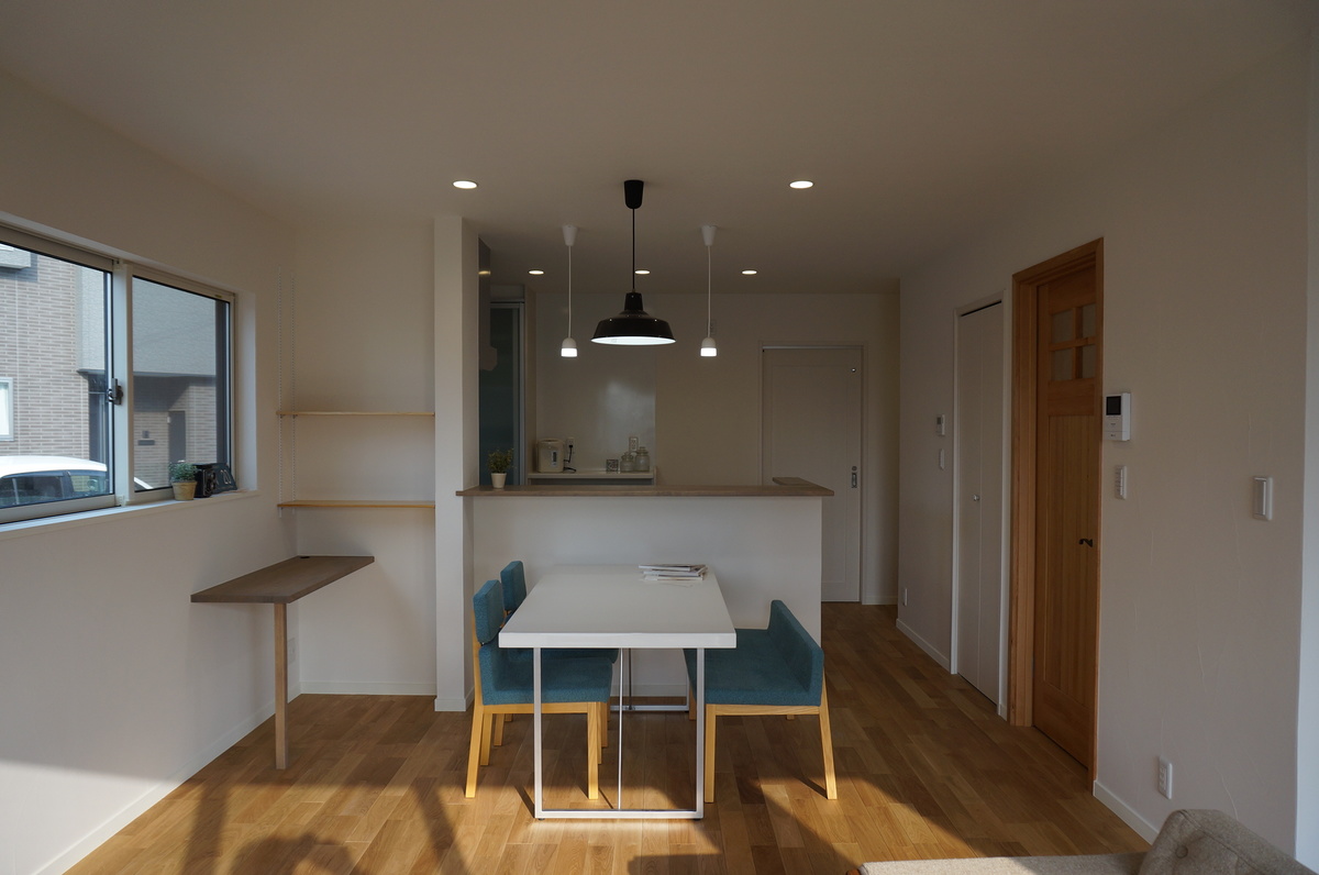 シンプル ナチュラルなリビング 島根県の新築住宅情報サイト ピース島根