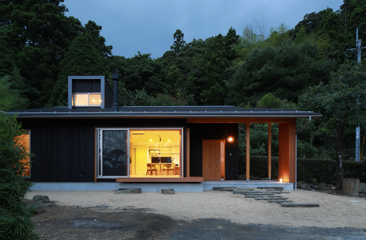 平屋の夜景 島根県で家を建てるなら ピース島根 新築住宅 住宅メーカー情報